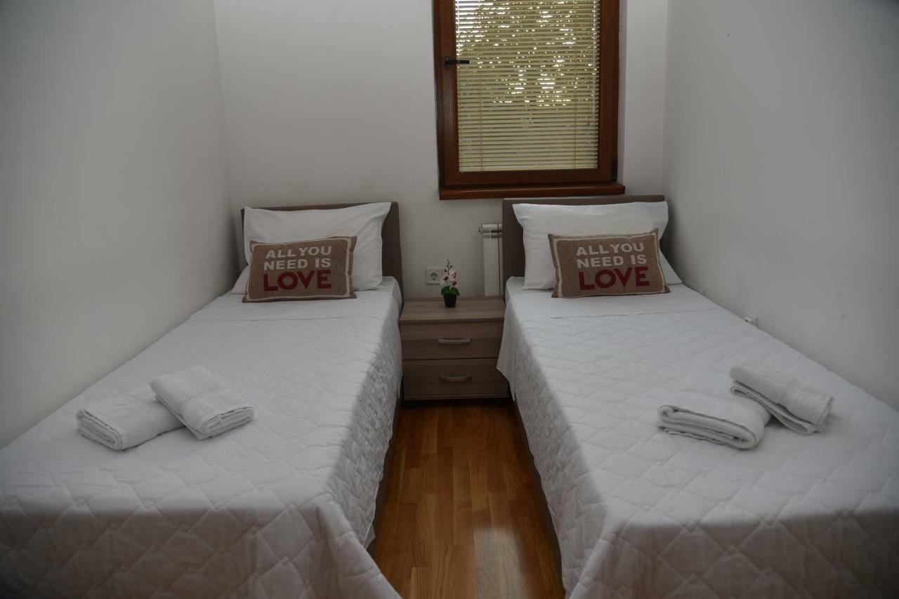 Boda Apartments Szkopje Kültér fotó