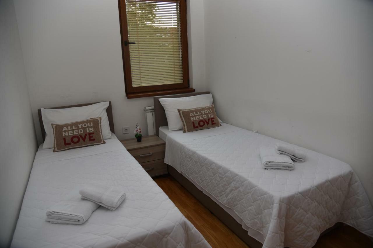 Boda Apartments Szkopje Kültér fotó
